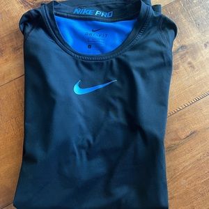 NIKE PRO Shirt